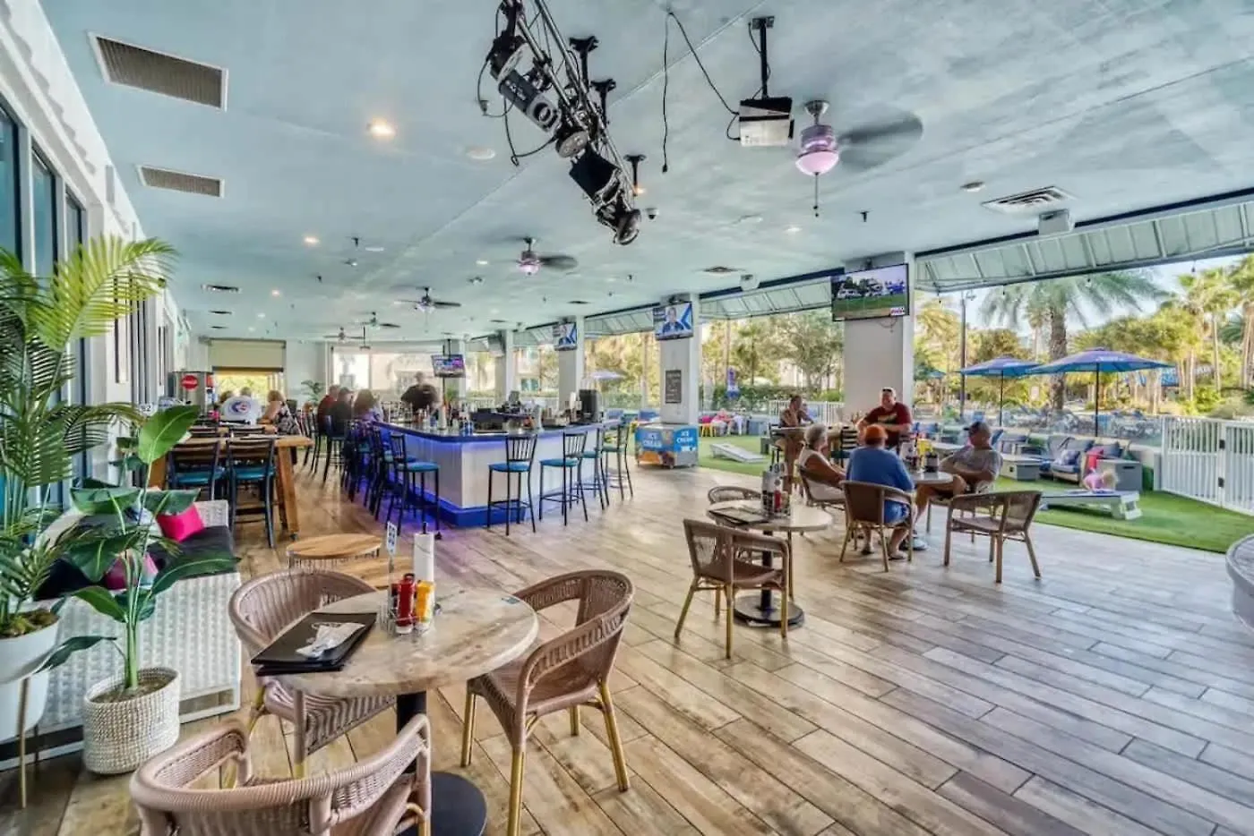 Peace Of Paradise The Palms Resort Condo Sleep 6 Across From Beach Destin Holiday home