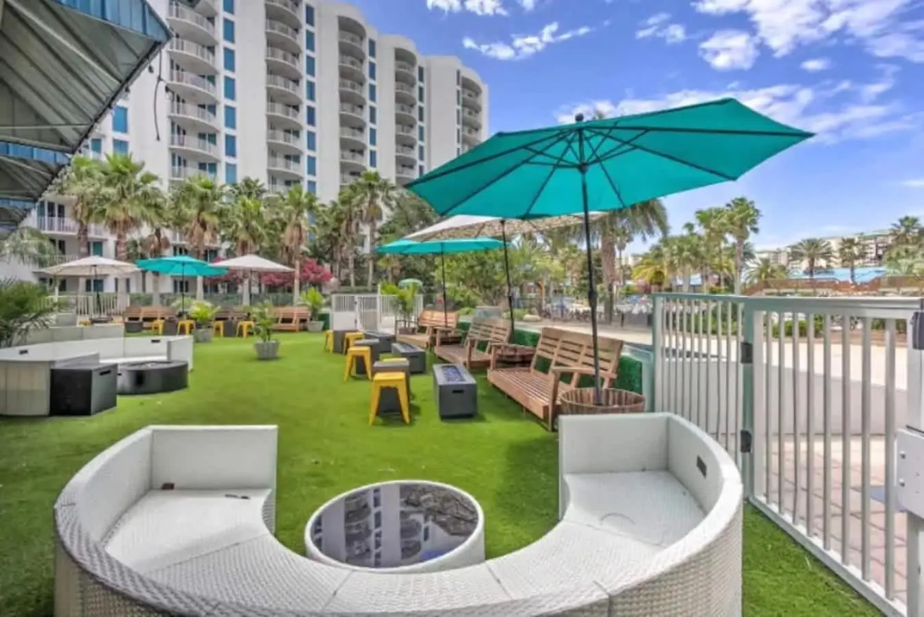 Peace Of Paradise The Palms Resort Condo Sleep 6 Across From Beach Destin Holiday home